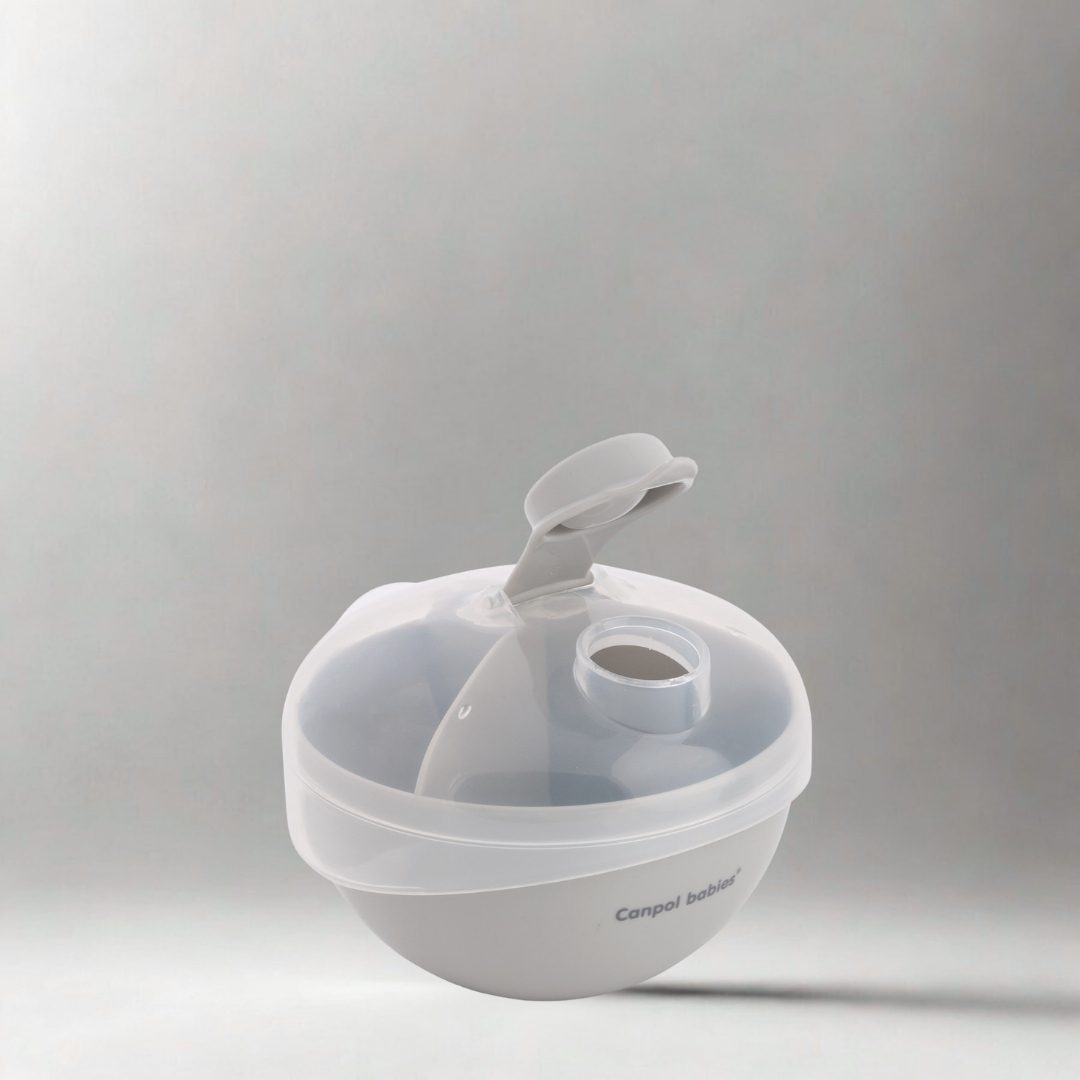 كانبول بيبيز، علبة حليب بودرة رمادي، منظم حليب للاطفال، عبوة طعام للرضع، تخزين الحليب
Canpol Babies, powdered milk container, baby formula dispenser, grey milk storage, travel baby container