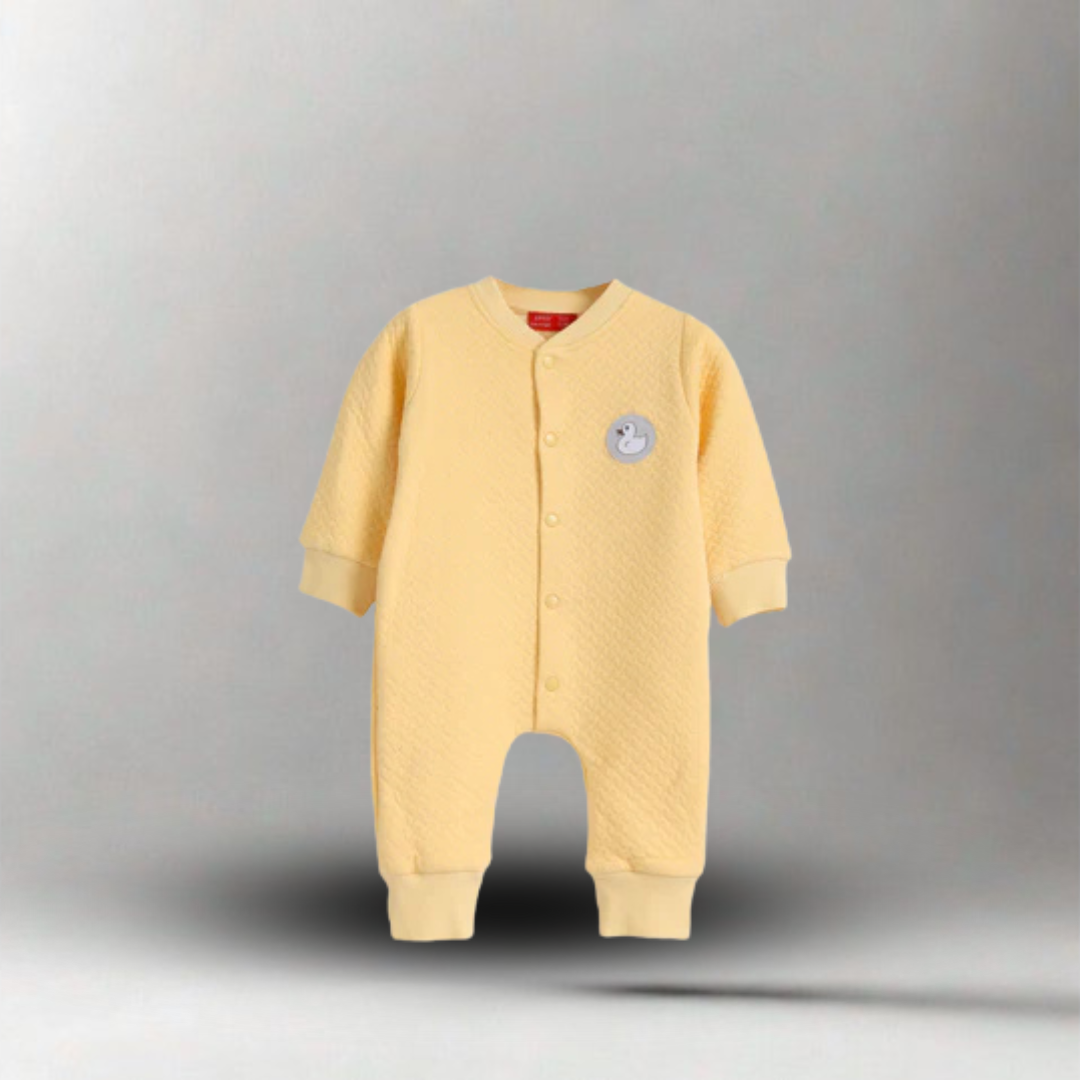 جونيور, جمبسوت مطبوع, ملابس أطفال, جمبسوت أصفر, قطن عالي الجودة
Junior, Printed Jumpsuit, Kidswear, Yellow Outfit, Cotton Blend