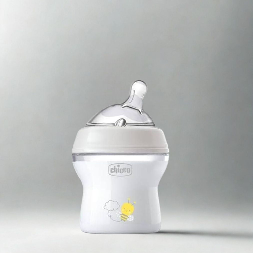 شيكو رضاعة طبيعية، رضاعة مضادة للمغص، رضاعة حديثي الولادة، رضاعة سيليكون، رضاعة 150 مل
Chicco feeding bottle, Chicco anti-colic bottle, newborn baby bottle, silicone feeding bottle, 150ml baby bottle